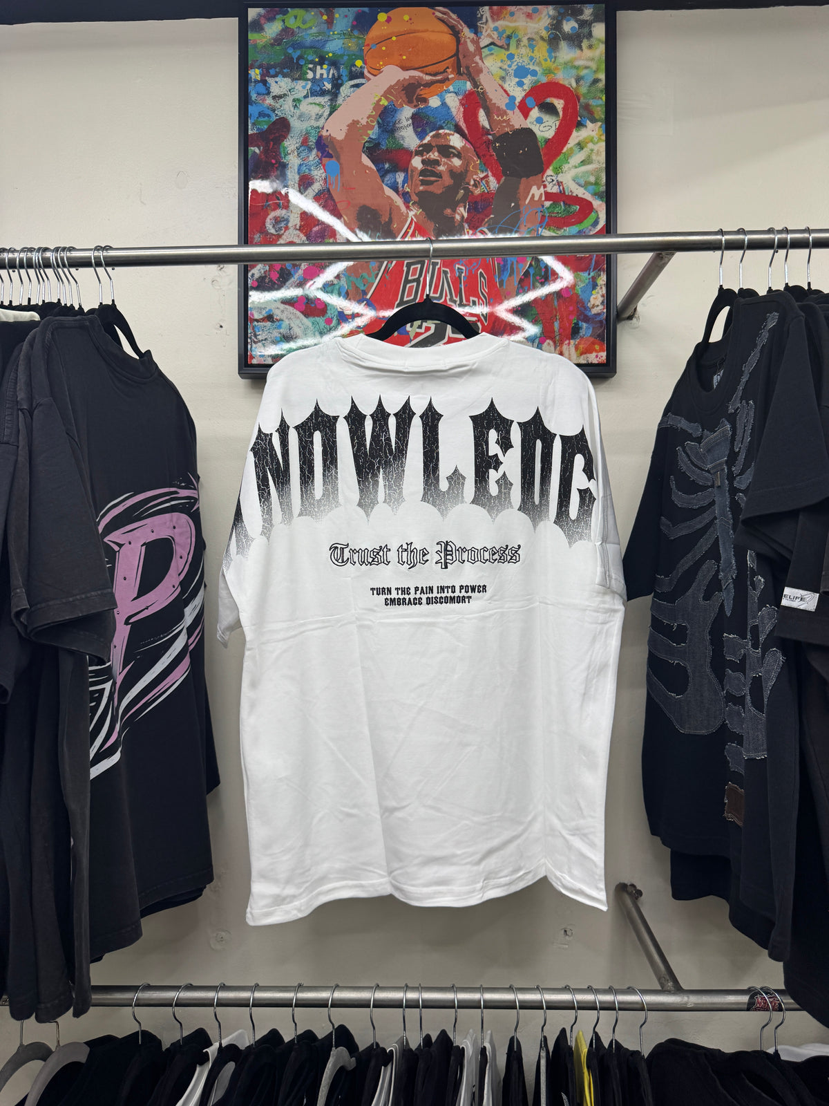 Playera Be Good Miracle – Knowledge Trust The Process