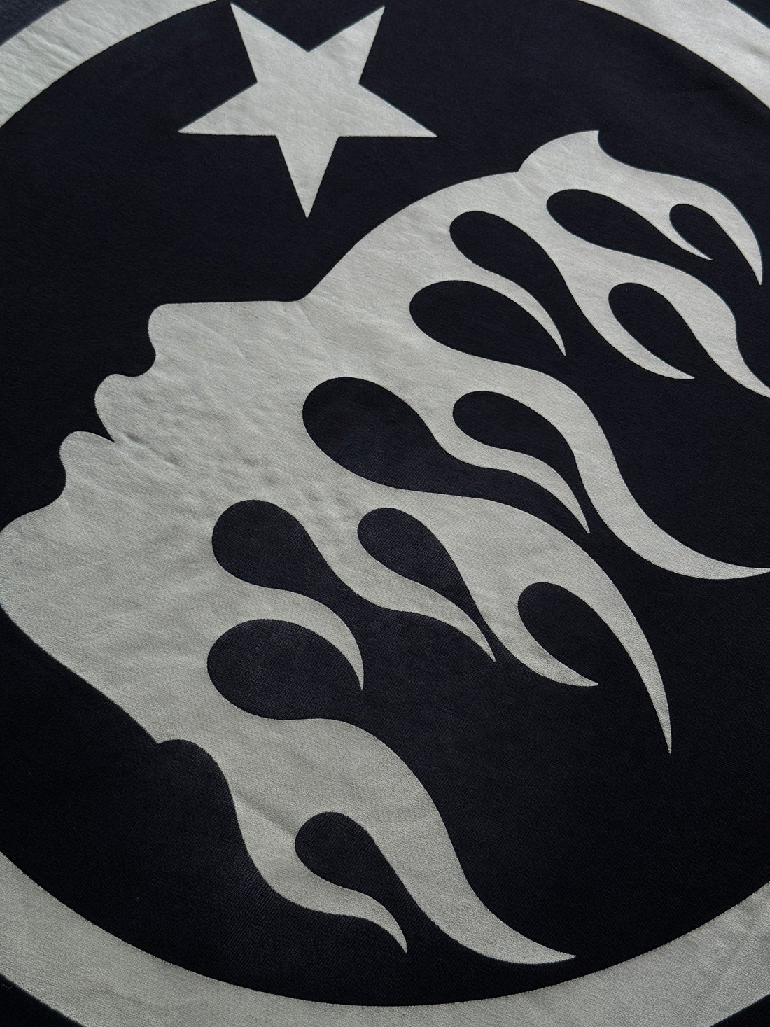 Playera HELLSTAR