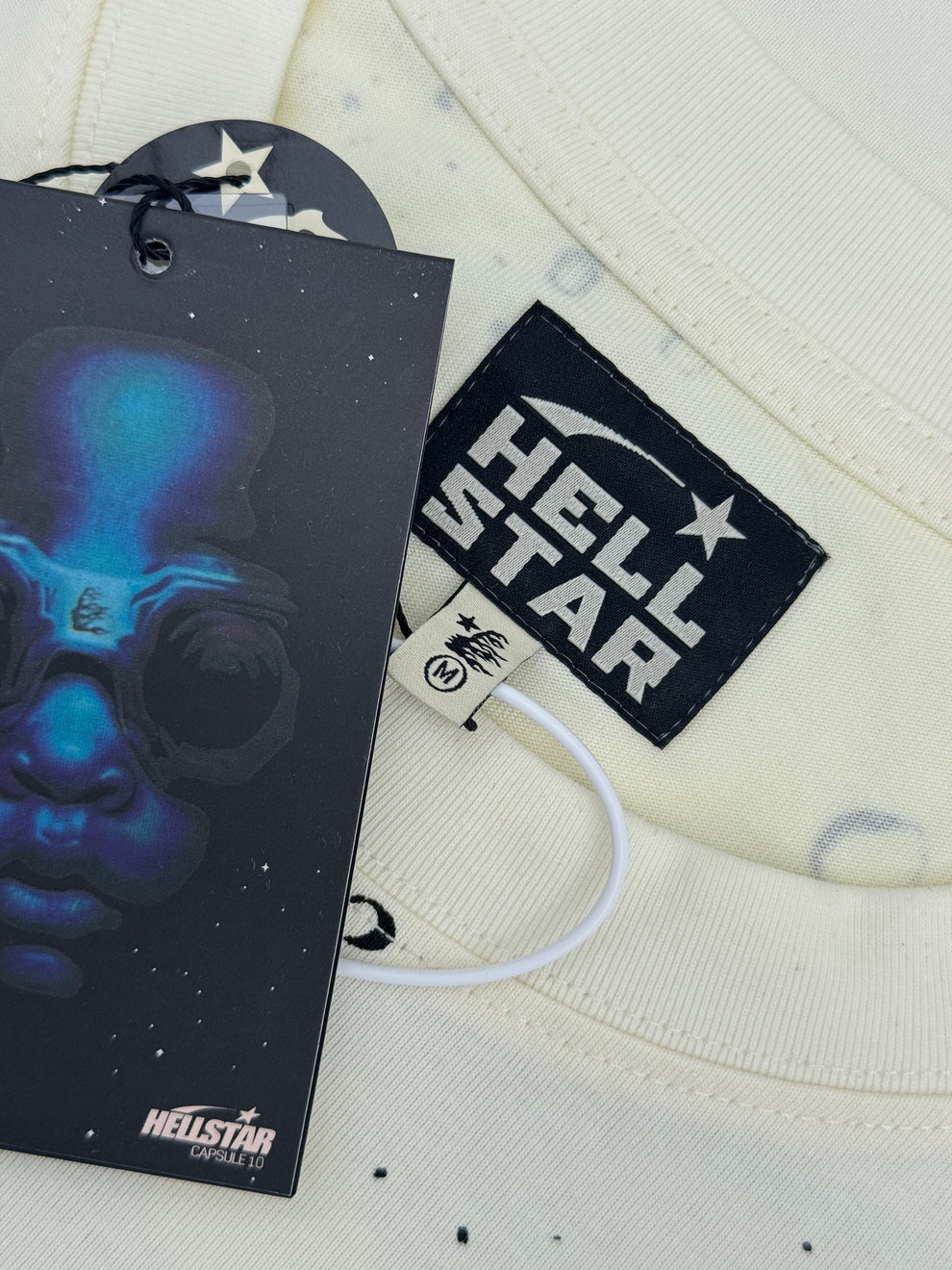 Playera Hellstar Eleven Cream