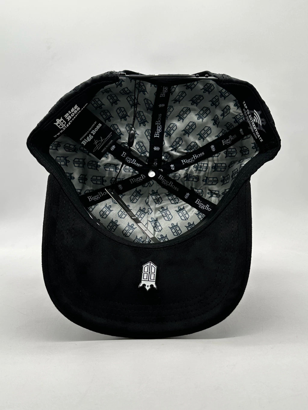 Bigg boss "la cruz negra"