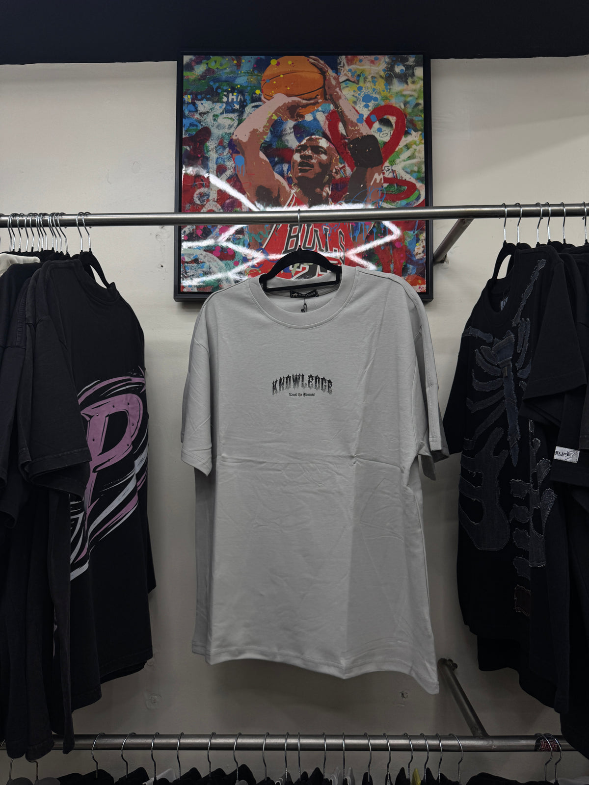 Playera Be Good Miracle – Knowledge Trust The Process