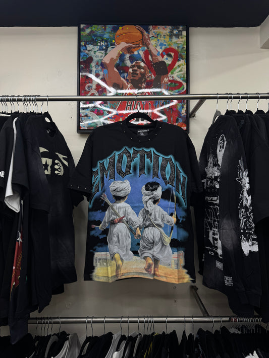 Playera Mixed Emotion Lost Innocence – Black Edition