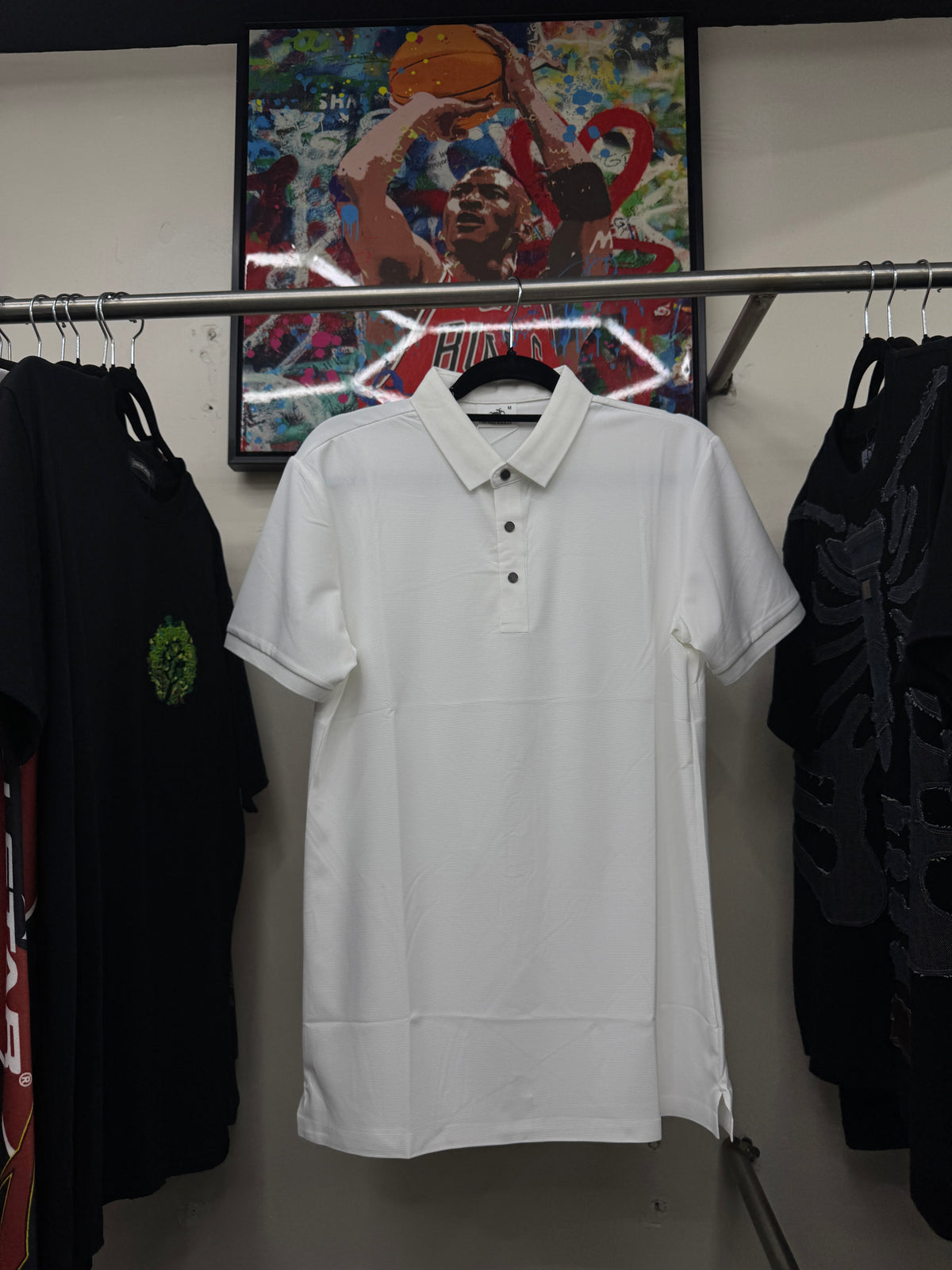 Playera Polo Essential Classic – White Edition