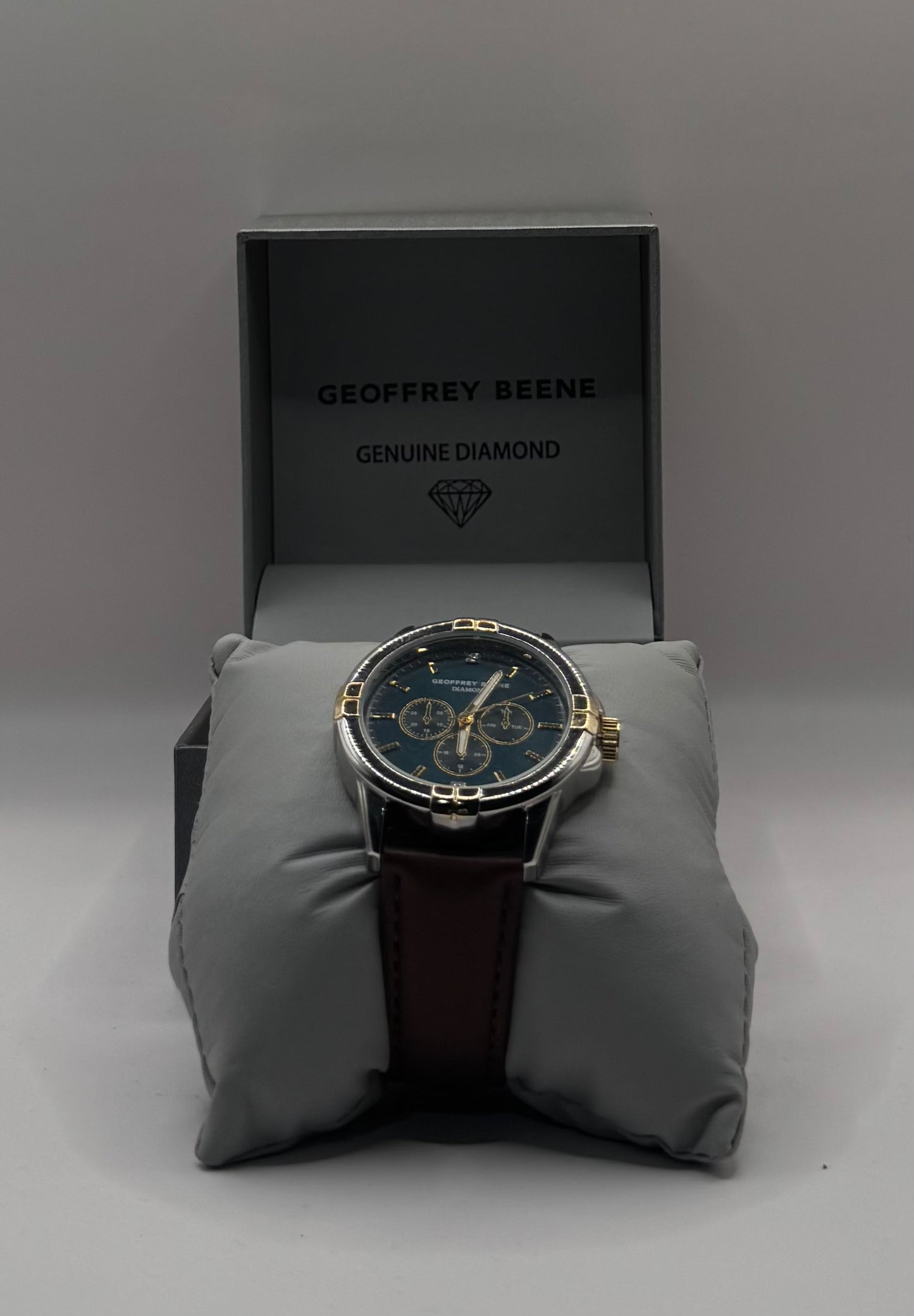 Reloj GEOFFREY BEENE