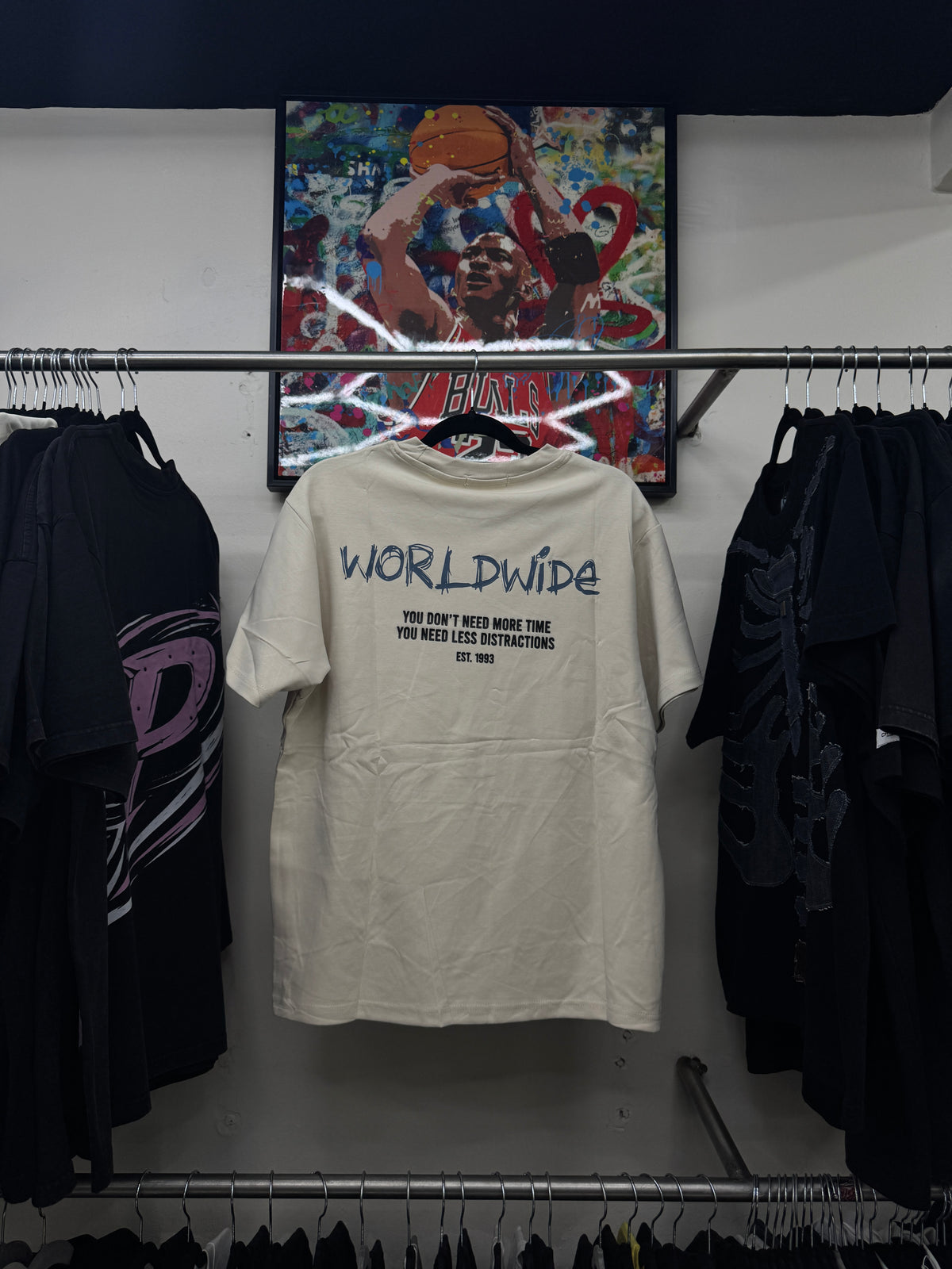 Playera Be Good Miracle – Worldwide No Distractions