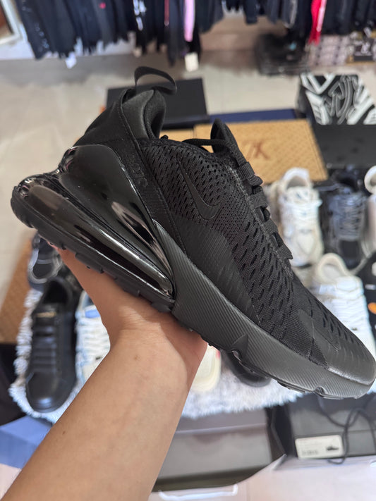 Nike Tenis Air Max 270