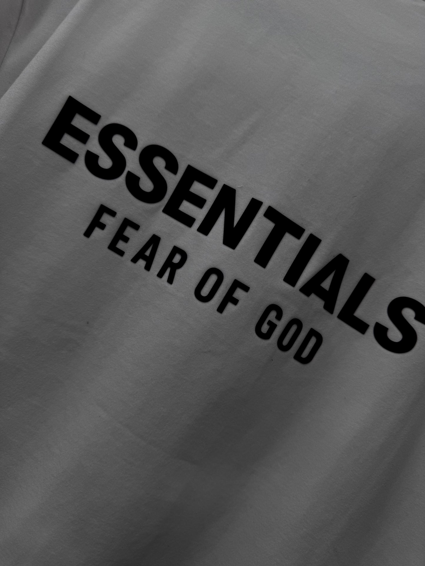 ESSENTIALS SS25