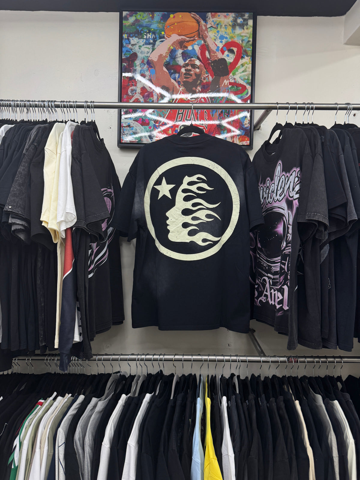 Playera Hellstar Classic Logo Negra