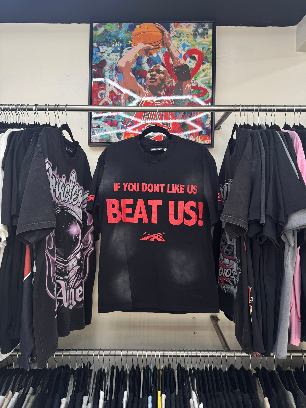 Playera Hellstar Beat Us Negra
