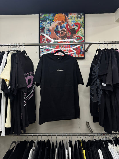 Playera Be Good Miracle – Worldwide No Distractions