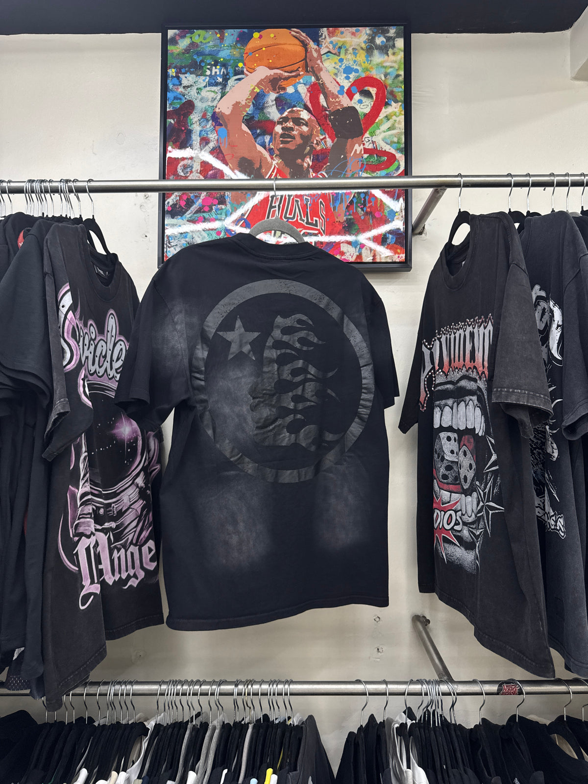 Playera Hellstar Shadow Logo Negra
