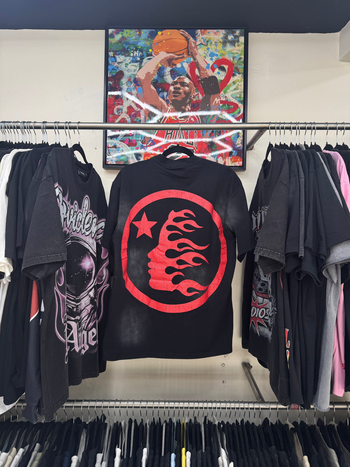 Playera Hellstar Beat Us Negra