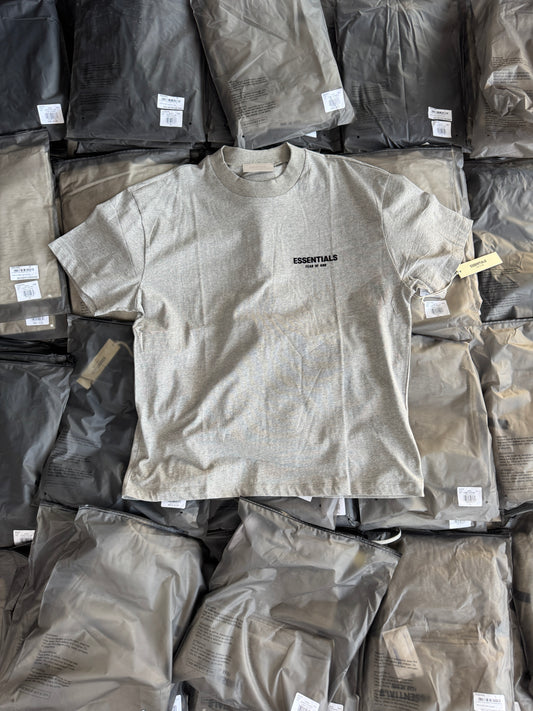 ESSENTIALS SS22 BLANCO