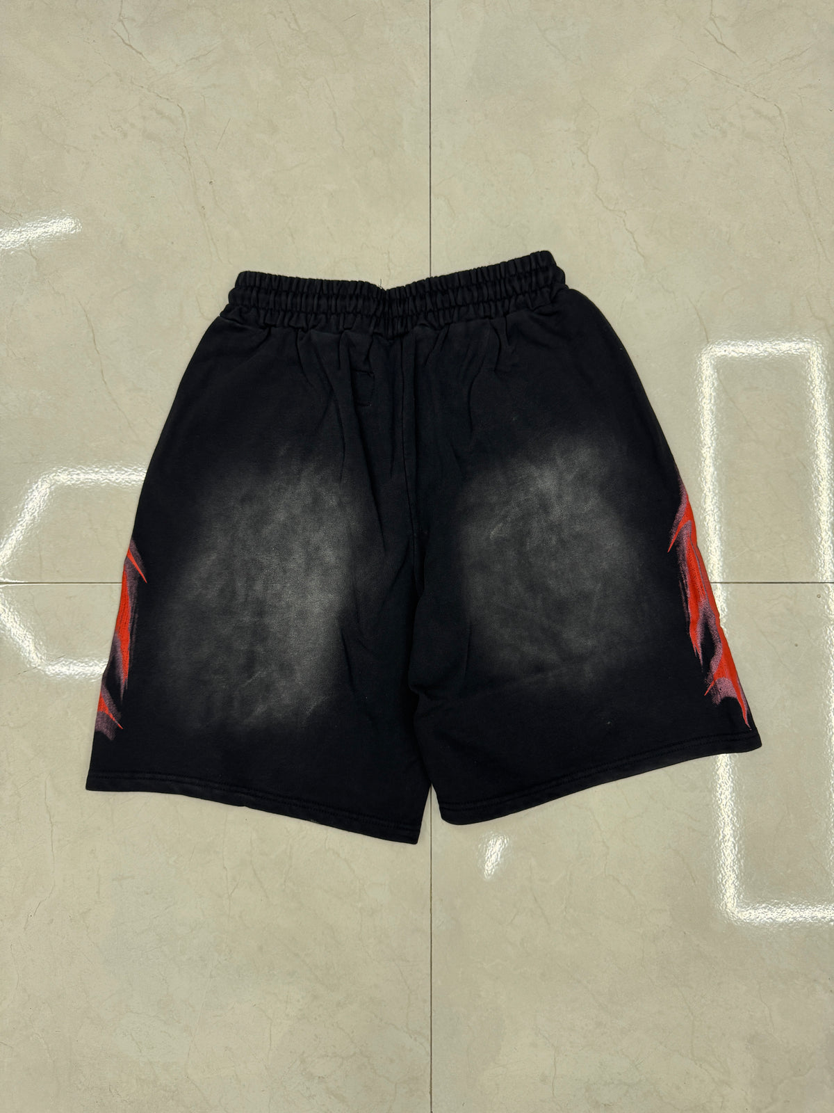 Short Sport Flame – Washed Black / Red