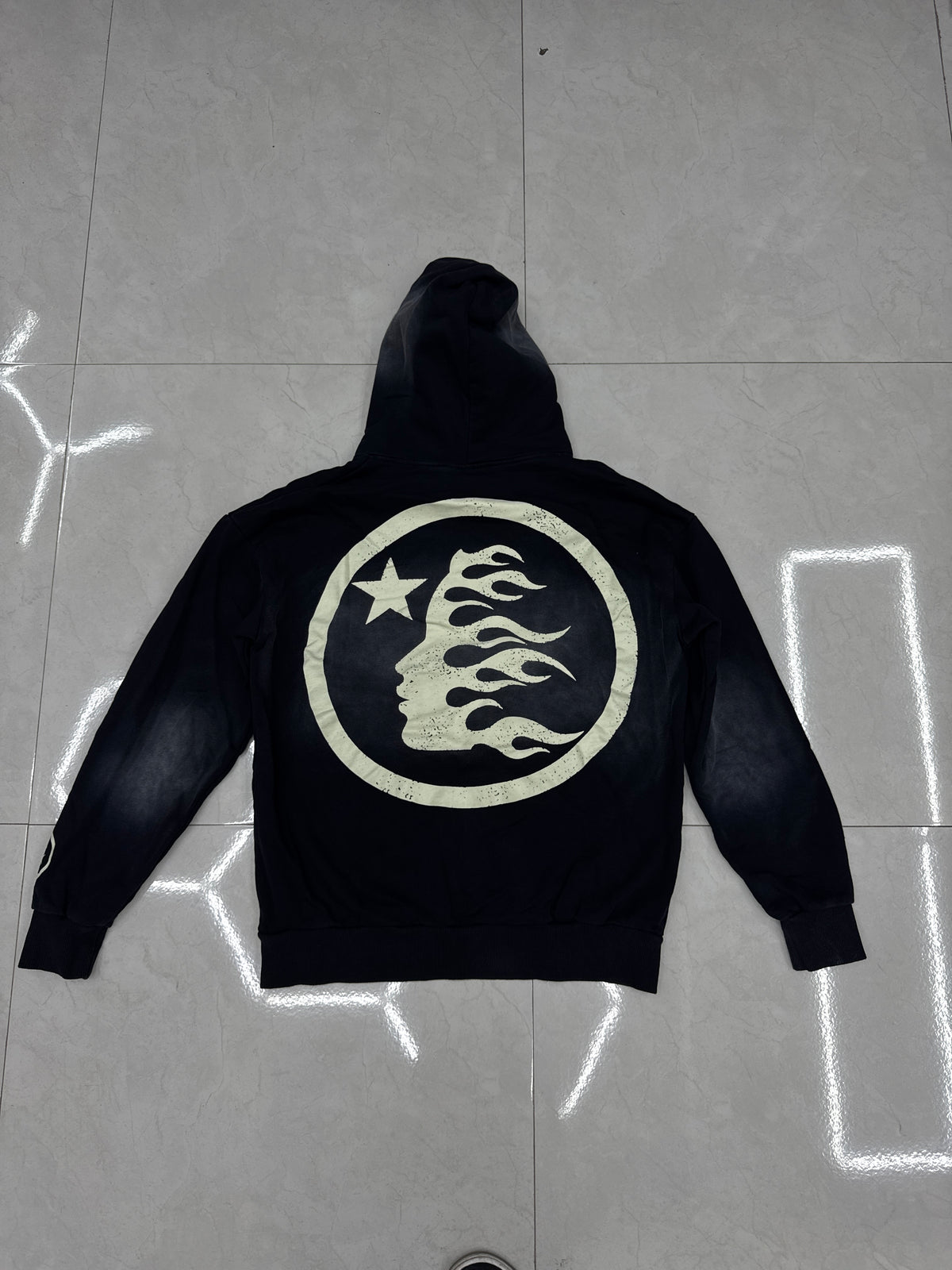 Hoodie Hellstar Flame Star – Black Washed
