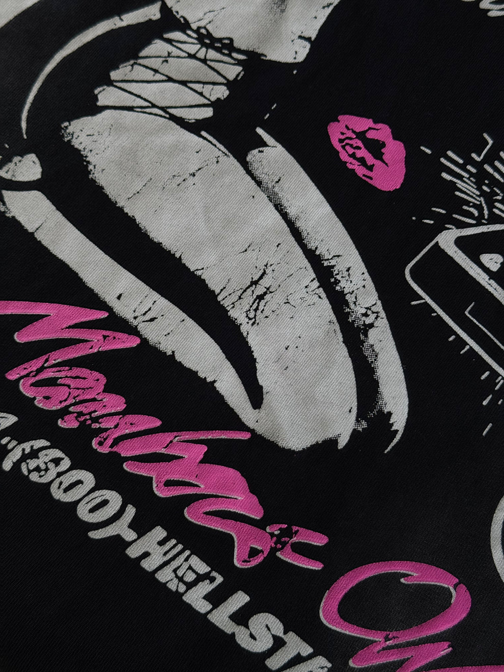 Broken Hearts Service Hellstar