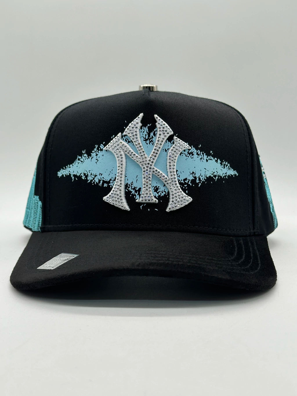 GORRA BIGG BOSS // NEW YORK TIFANI