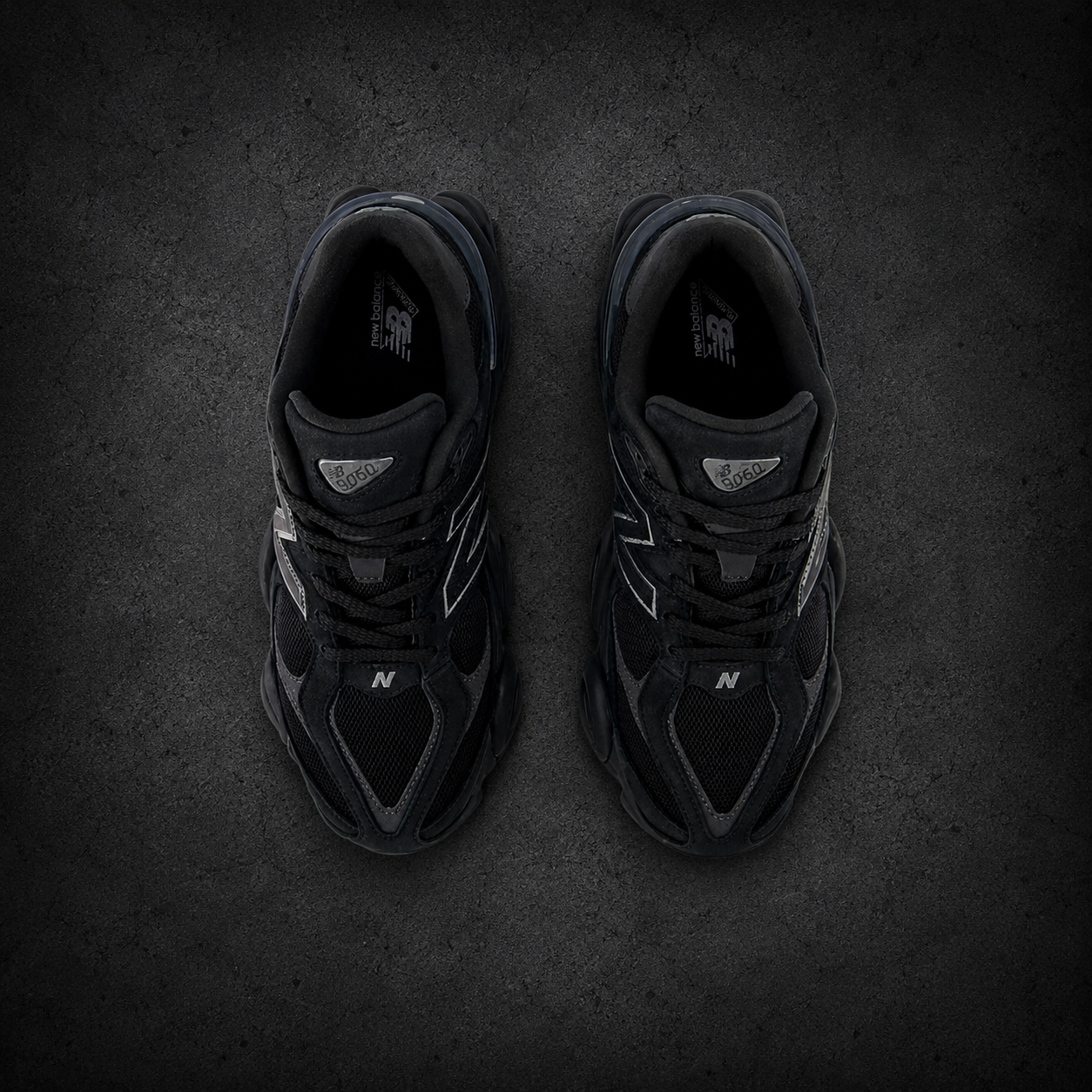New Balance 9060 en negro Monocromatico