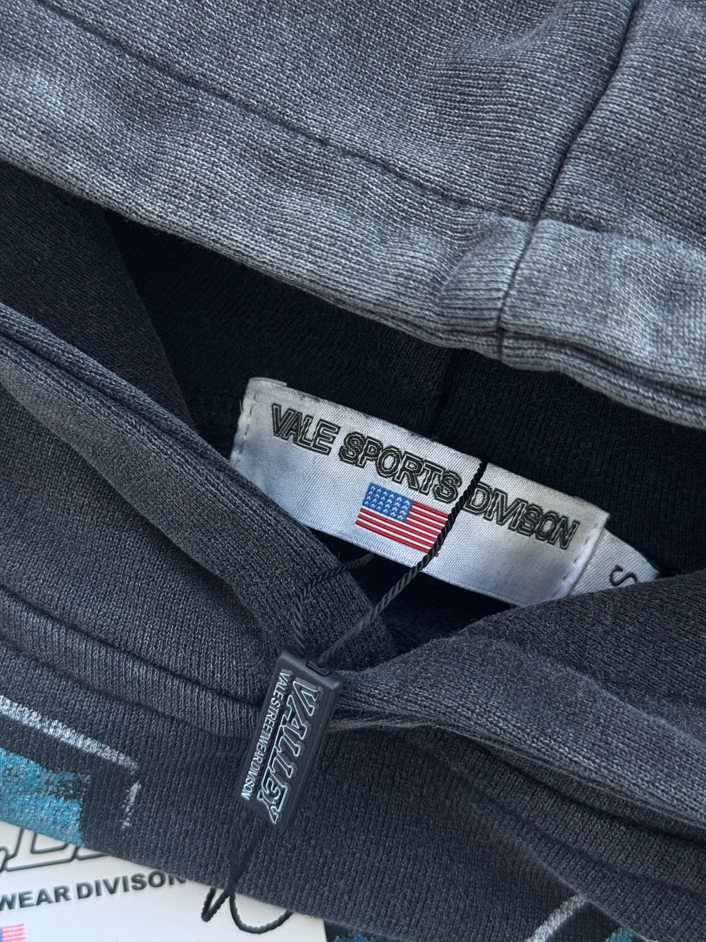 Hoodie Vale Sports Division