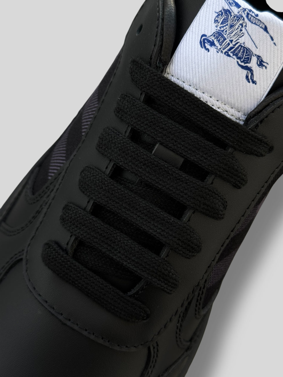 Tenis Burberry