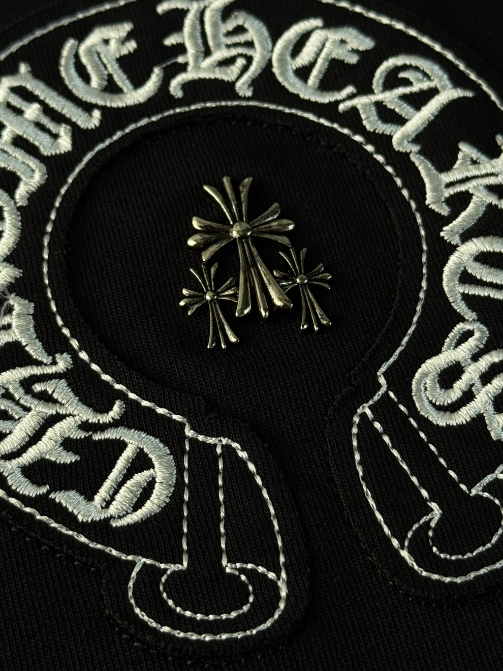 3 Cruzes De Metal Chrome Hearts