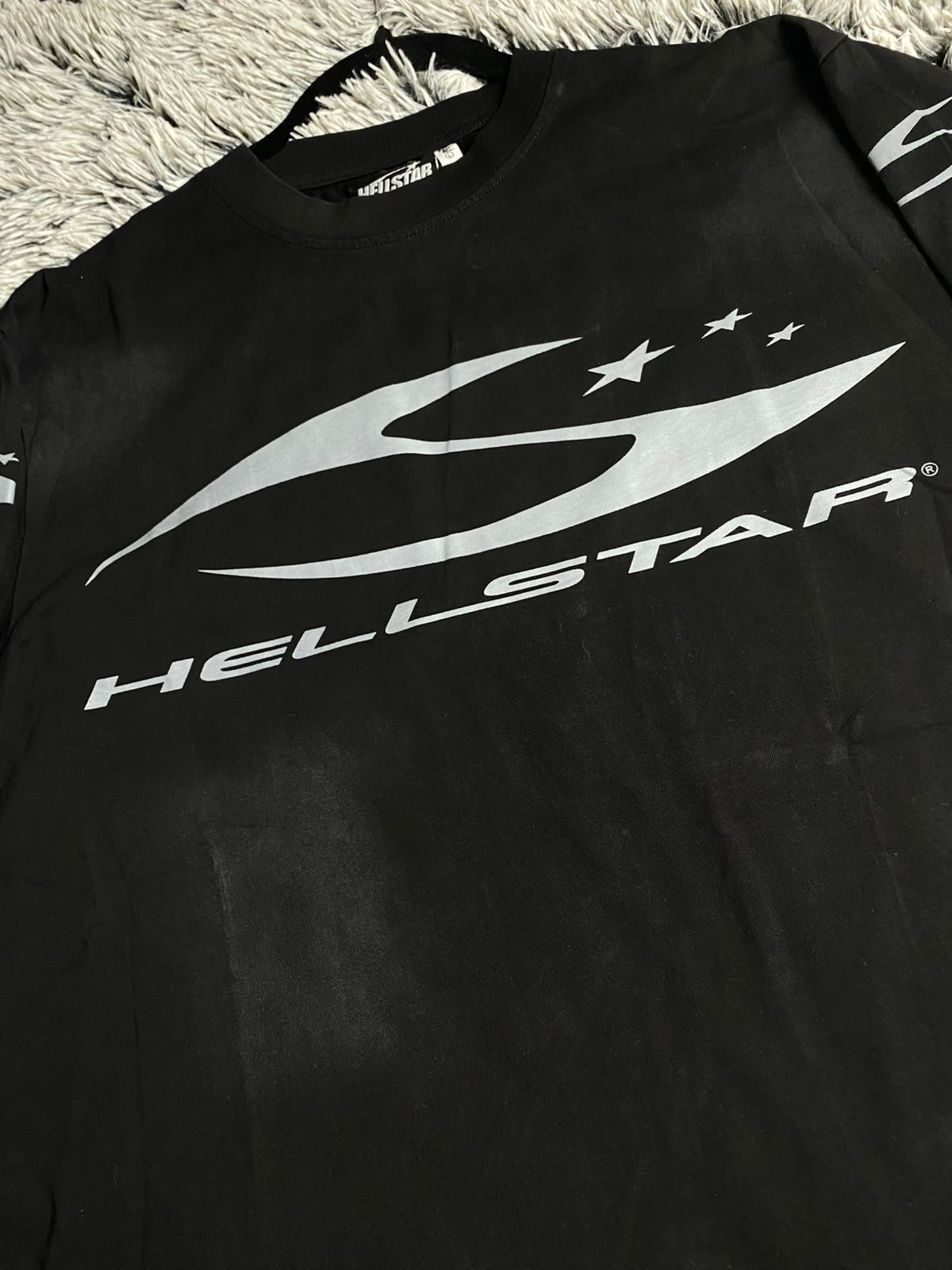 Playera Manga Larga Hellstar