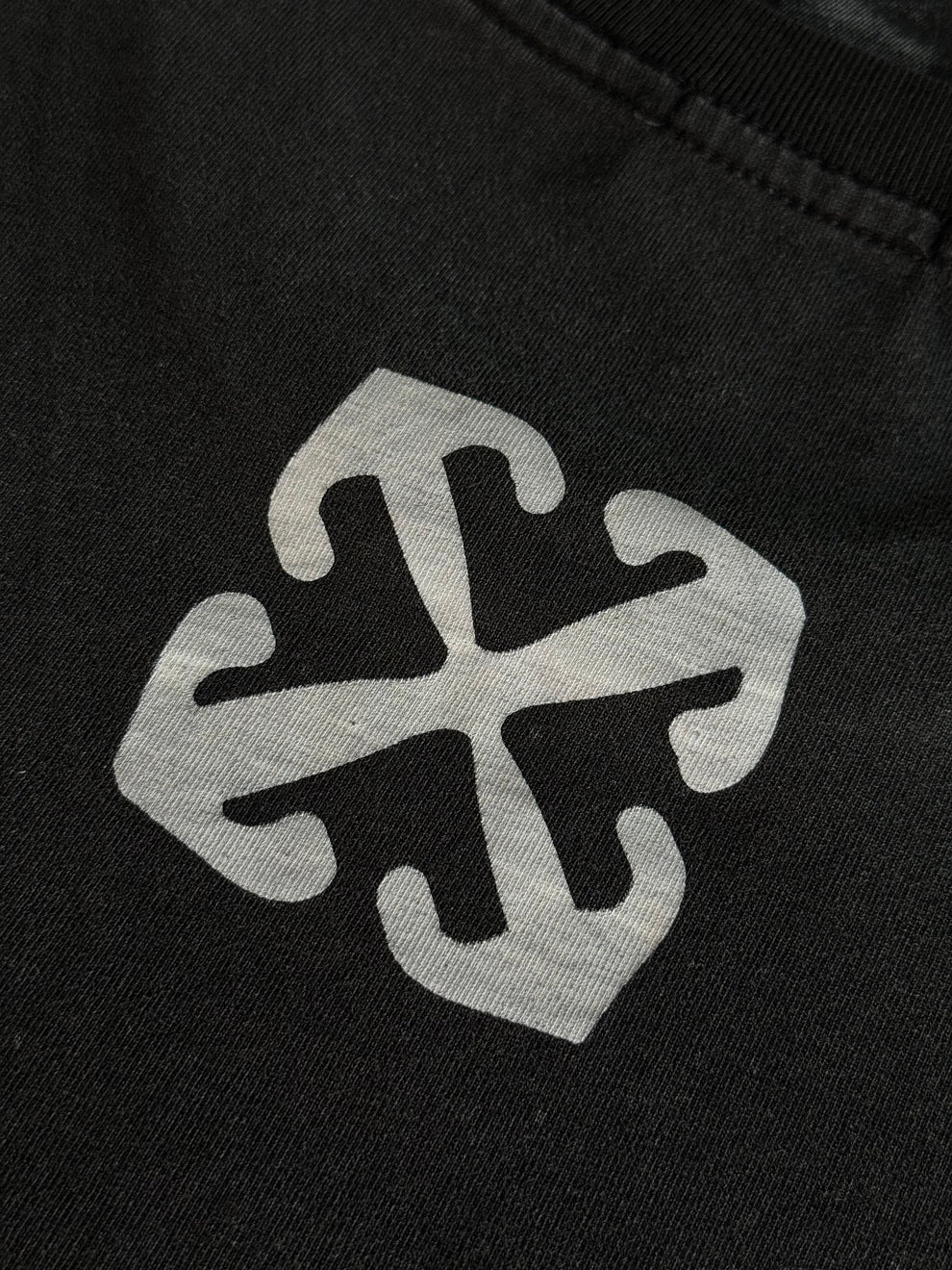PLAYERA OFF WHITE