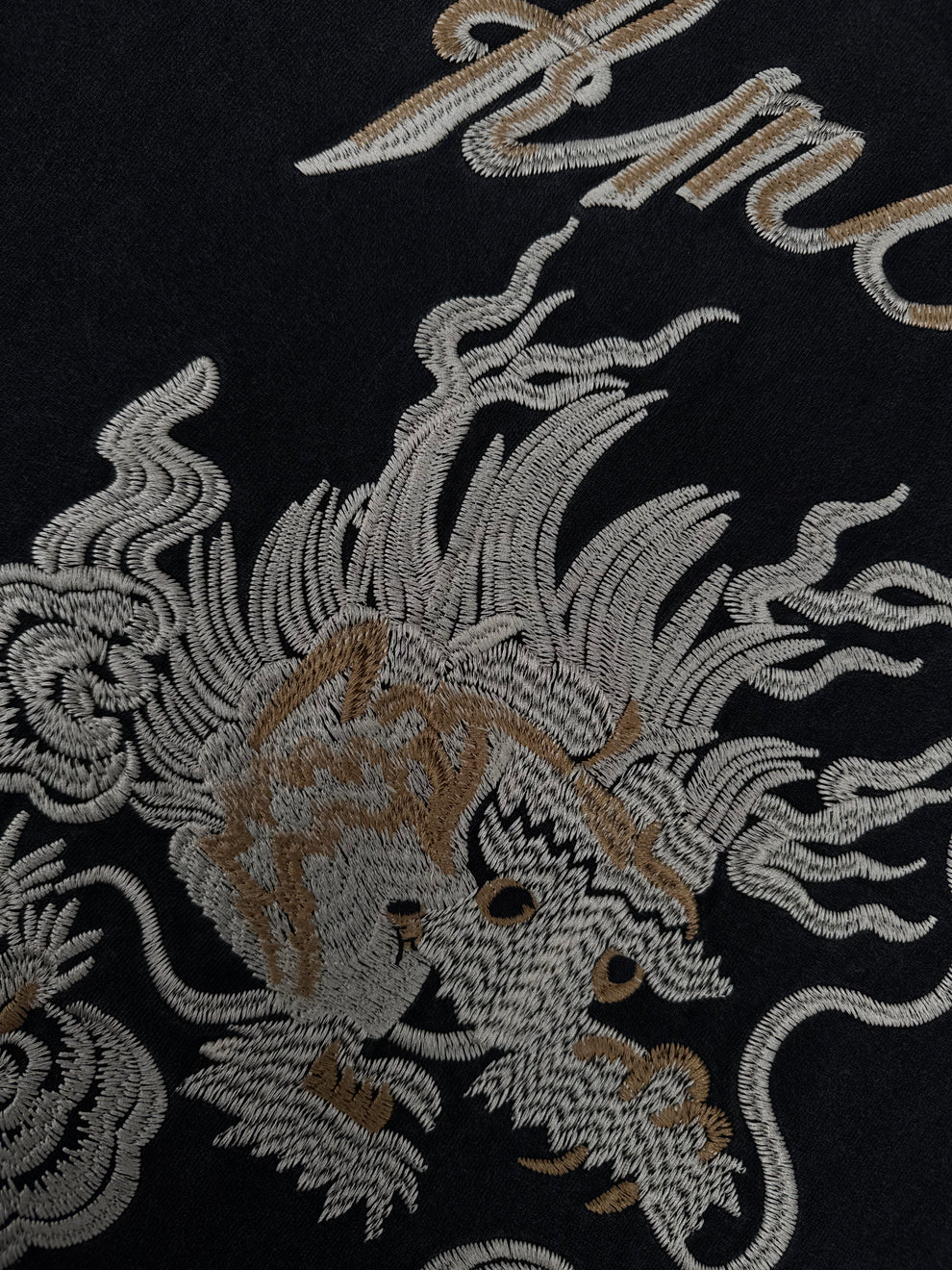 Playera Amiri