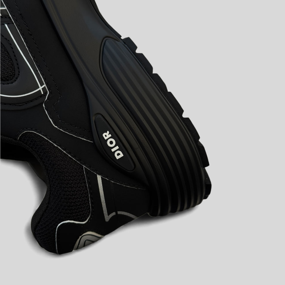 Dior B30 en negro Monocromático
