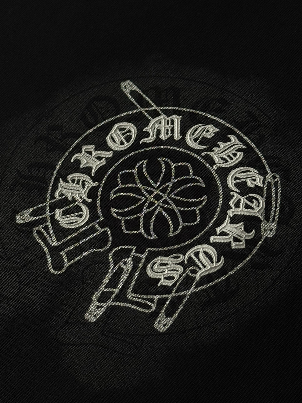 Logo Con Mancha Blanca Chrome Hearts
