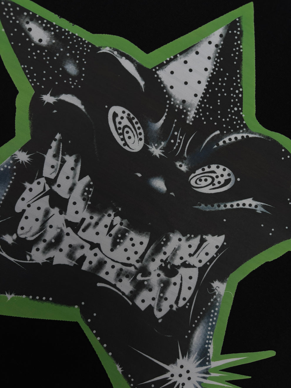 Playera Hellstar Neon Demon Negra