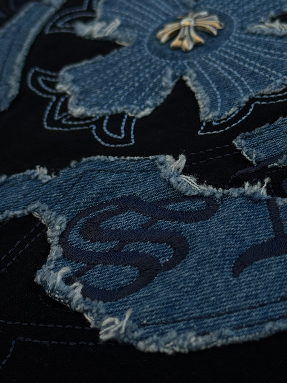 Playera chrome Hearts con logo de mezclilla azul