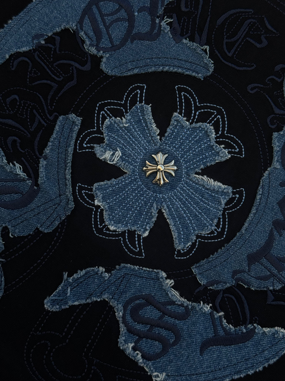 Playera chrome Hearts con logo de mezclilla azul