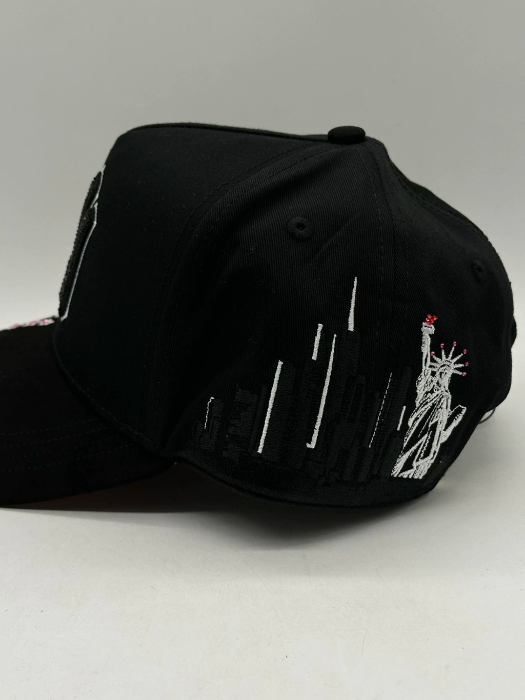 Bigg boss "ny sakura flores"