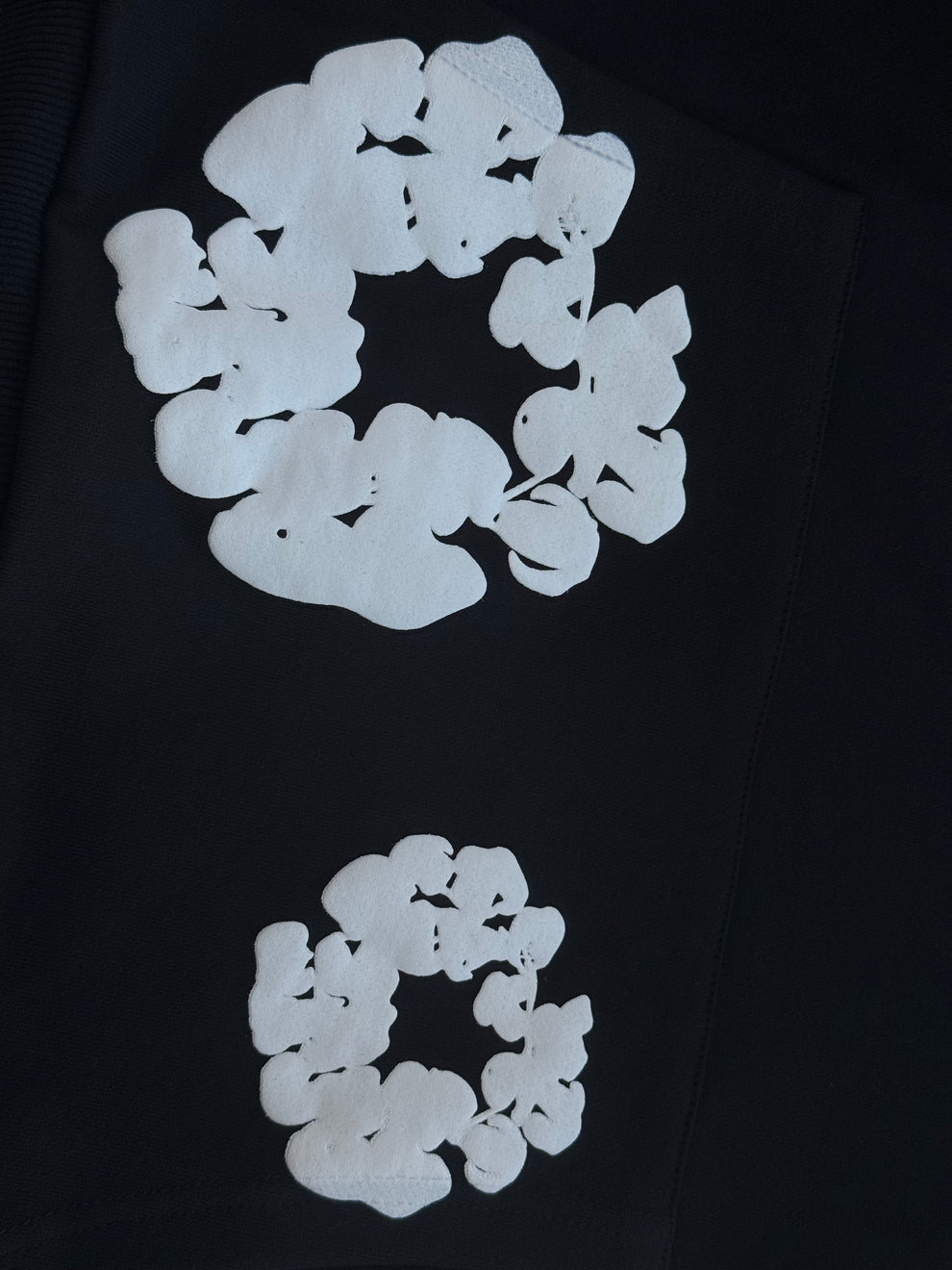 Hoodie Black Floral Rings
