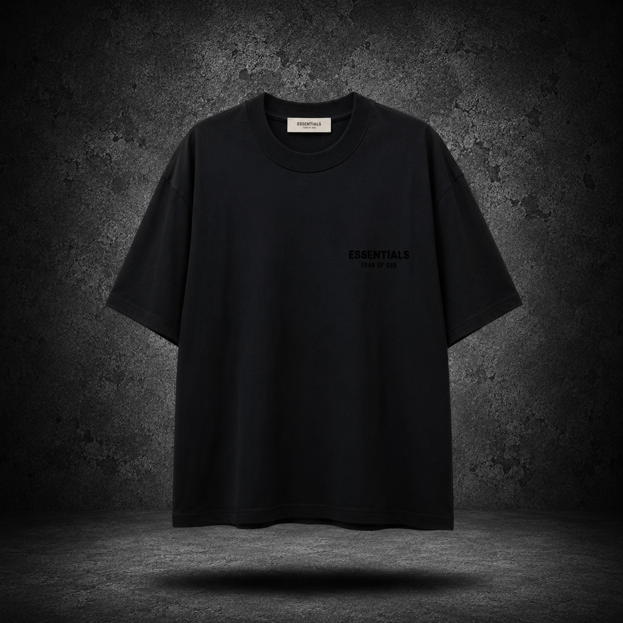 Essentials SS22 Negra