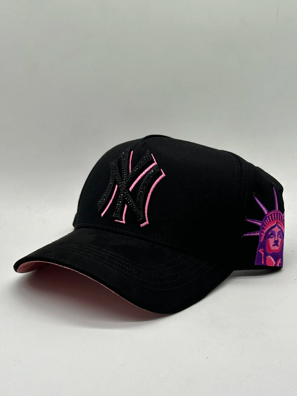 BIG BOSS // NY CRYSTAL PINK KEVIN HATS