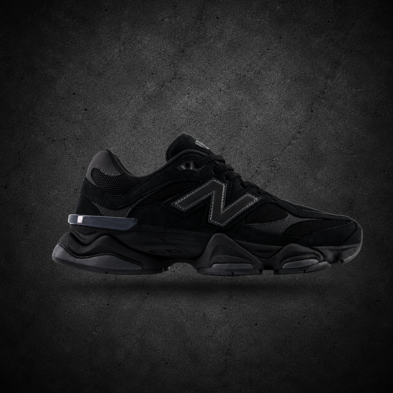 New Balance 9060 en negro Monocromatico