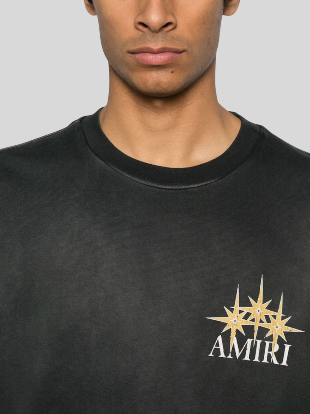Playera Amiri