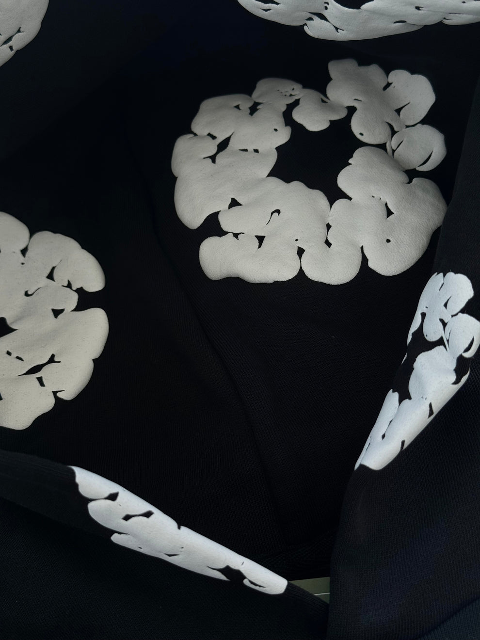 Hoodie Black Floral Rings